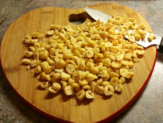 Eatbakeblog Chopped Hazelnuts